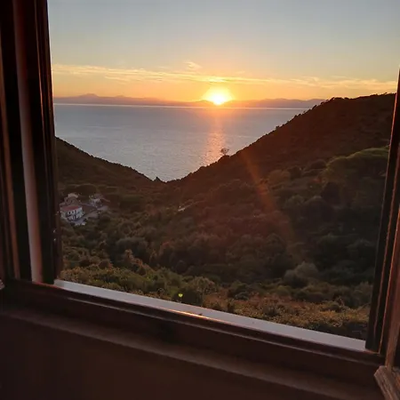 Sunset House